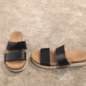 Sandal